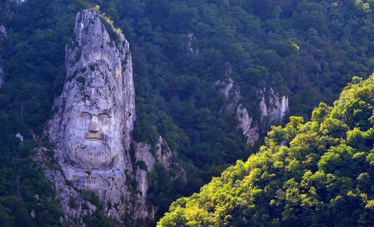 行程-巴爾幹半島多瑙河八國22天-德塞巴魯斯國王雕像Decebalus King's Statue