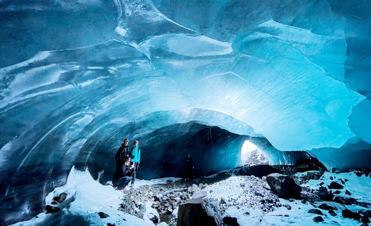 特色-冰島極光奇幻9日-瓦特納冰川藍冰洞探險Blue Ice Cave Adventure