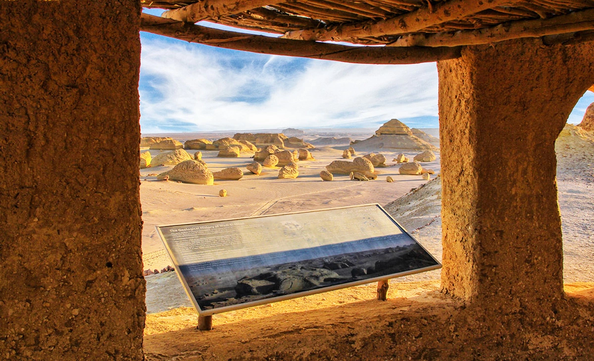 行程-埃及 尼羅河、薩哈拉綠洲、黑白沙漠15天-瓦地阿爾希坦(鯨魚谷)Wadi Al-Hitan (Whale Valley) 