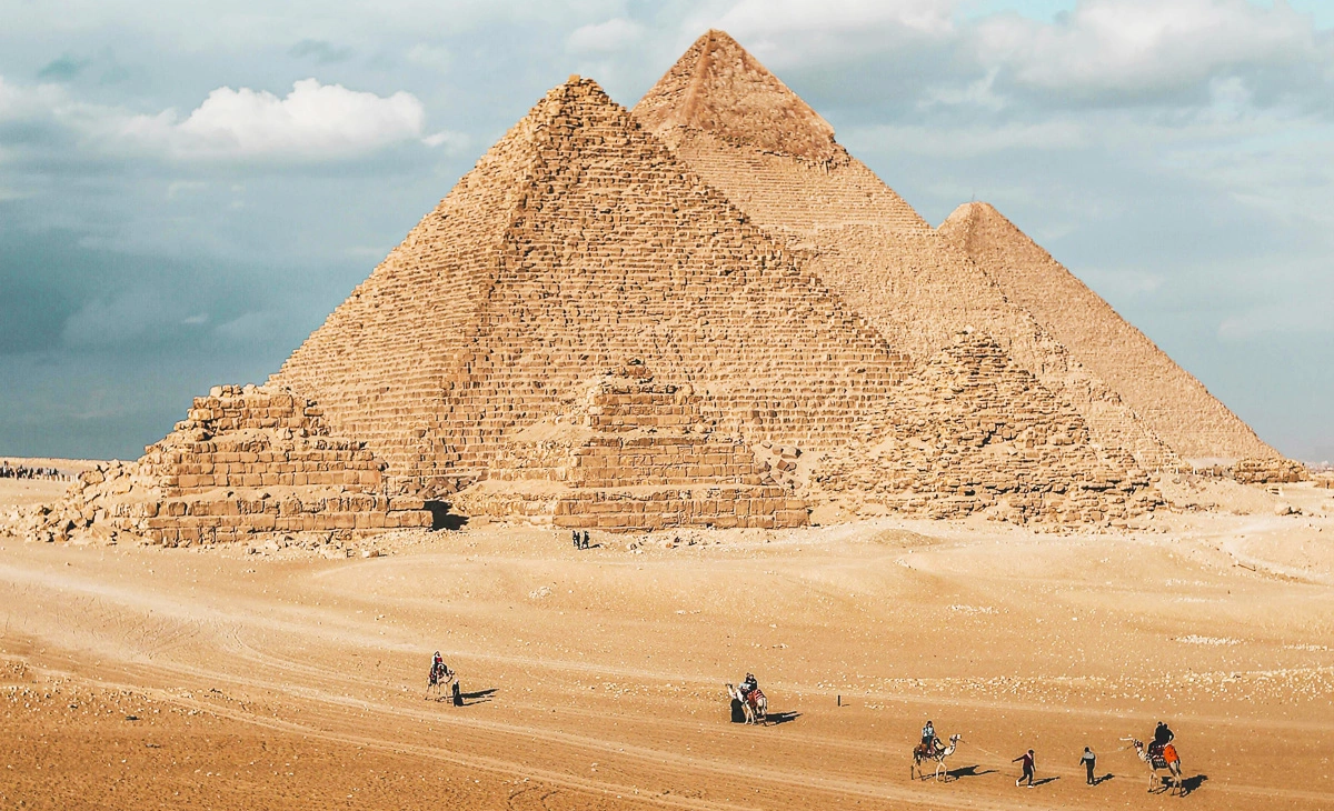 行程-埃及 尼羅河、薩哈拉綠洲、黑白沙漠15天-吉薩金字塔群Giza Necropolis Giza Pyramids